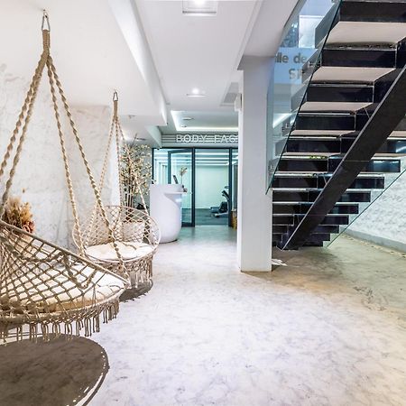 One Hotel Casablanca Bagian luar foto The interior of the hotel
