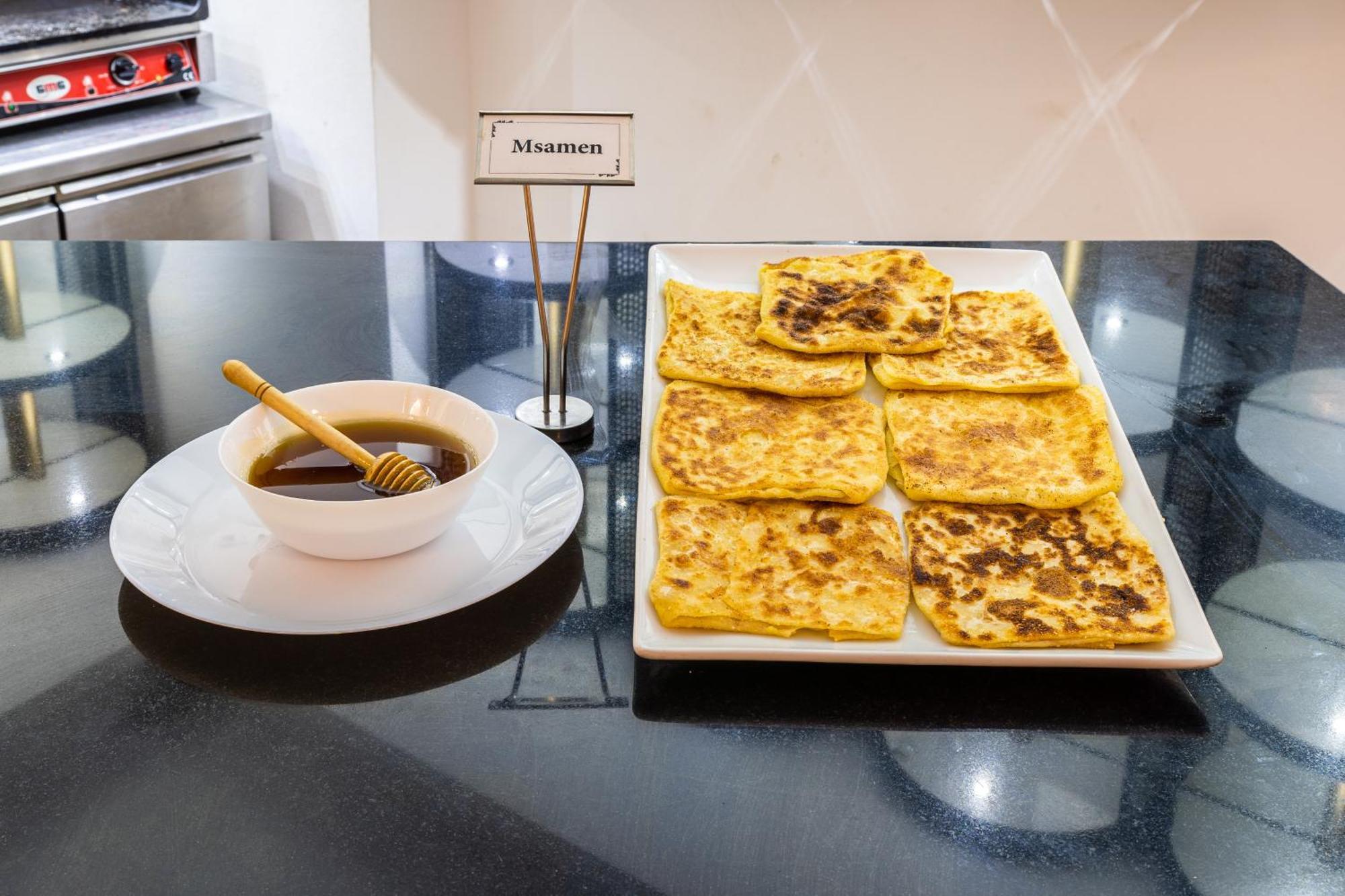 One Hotel Casablanca Bagian luar foto Msemsi