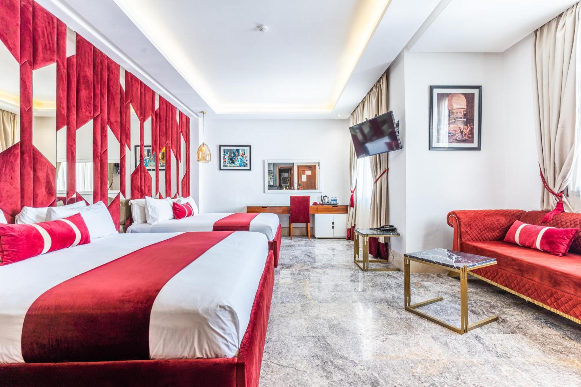 One Hotel Casablanca Bagian luar foto Family Suite